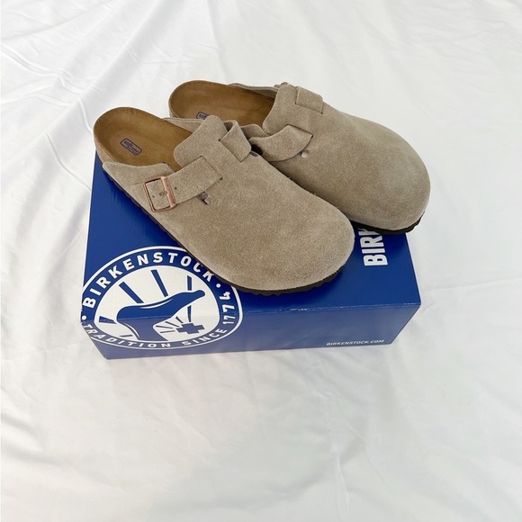Birkenstock Shoes - Birkenstock Boston taupe suede mule clogs